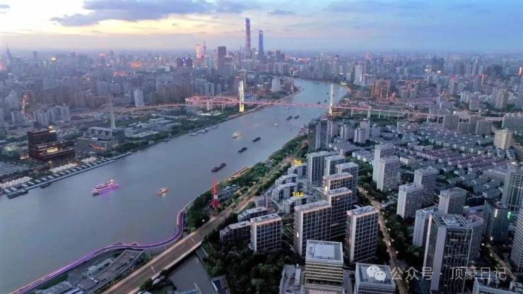 保利世博天悦售楼处最新发布(首页网站)上海浦东保利世博天悦销售中心可详聊楼盘详情价格地址清晰告知配套成熟前台电话(图6)