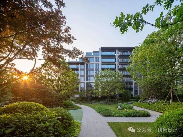 保利世博天悦售楼处最新发布(首页网站)上海浦东保利世博天悦销售中心可详聊楼盘详情价格地址清晰告知配套成熟前台电话(图10)